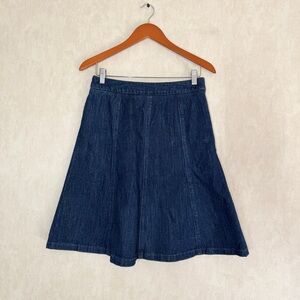 L.L. Bean Women’s A-Line Denim Mini Skirt Cottagecore in Medium Wash 6P